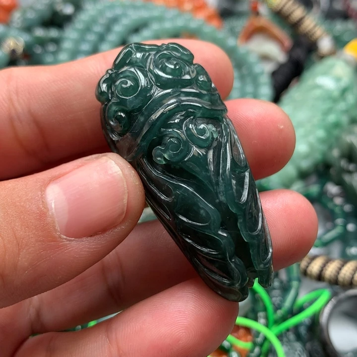 翡翠颈饰未镶嵌保真天然a货翡翠