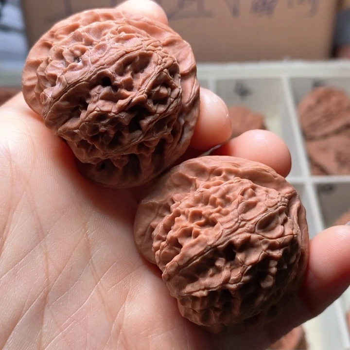 文玩核桃吊坠鑫***息宫灯