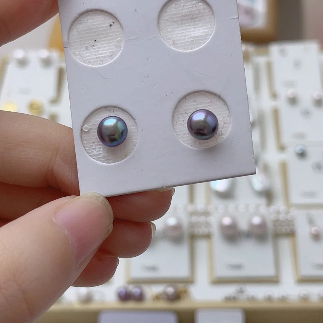 乐***婷耳饰银S925镶嵌淡水珍珠