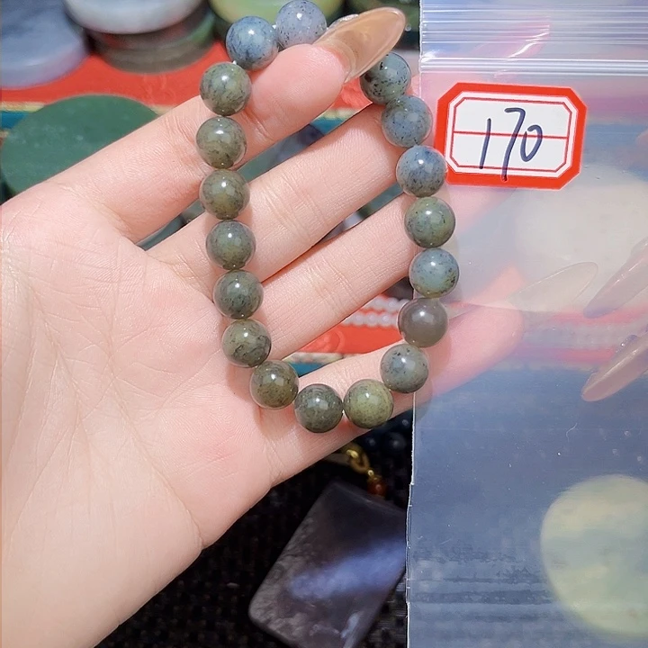 和田玉和田玉边角料随机发未镶嵌