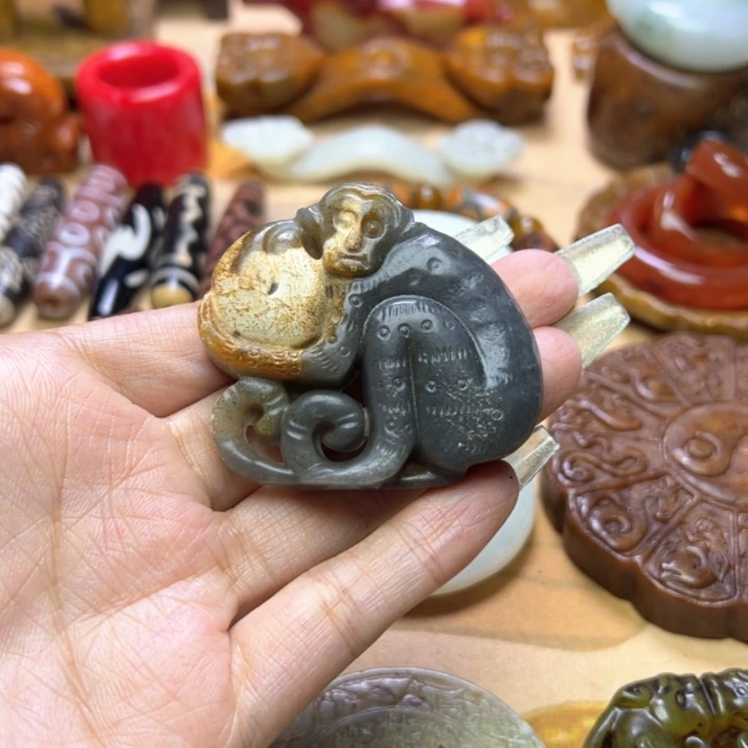 【闪购商品】蛇纹石玉颈饰未镶嵌