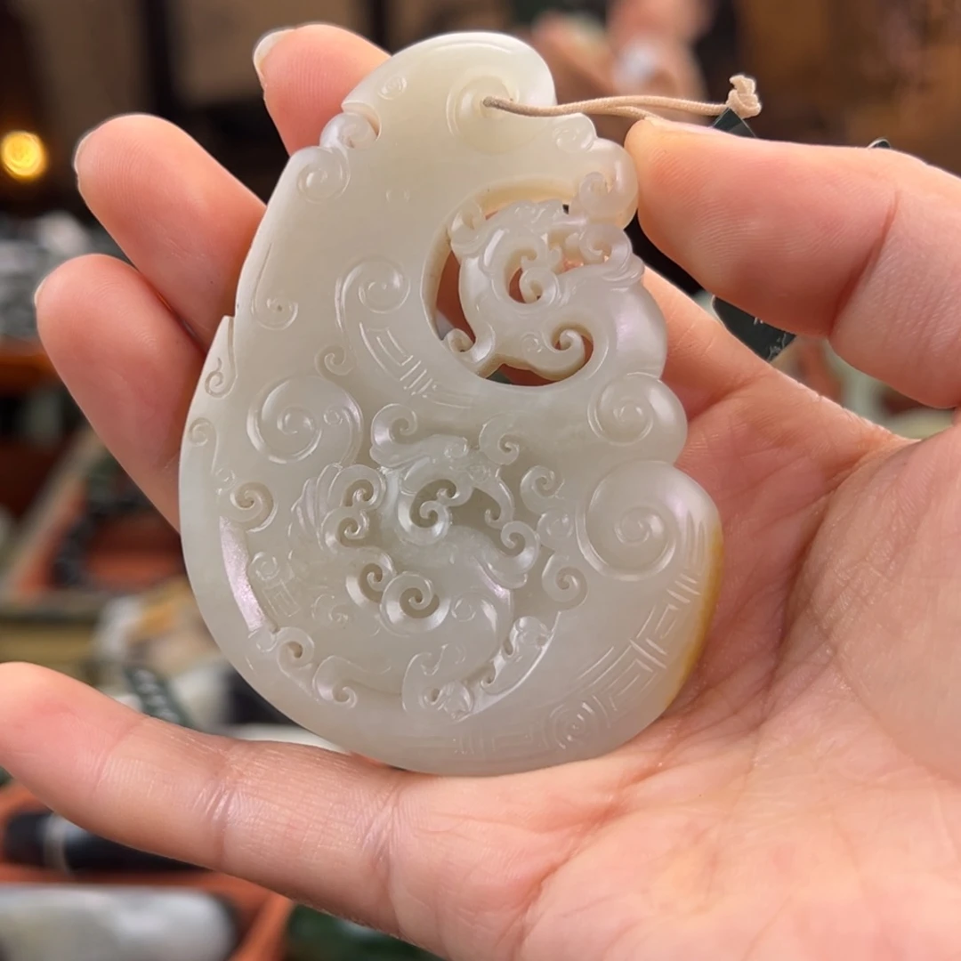 和田玉（子料）未镶嵌颈饰