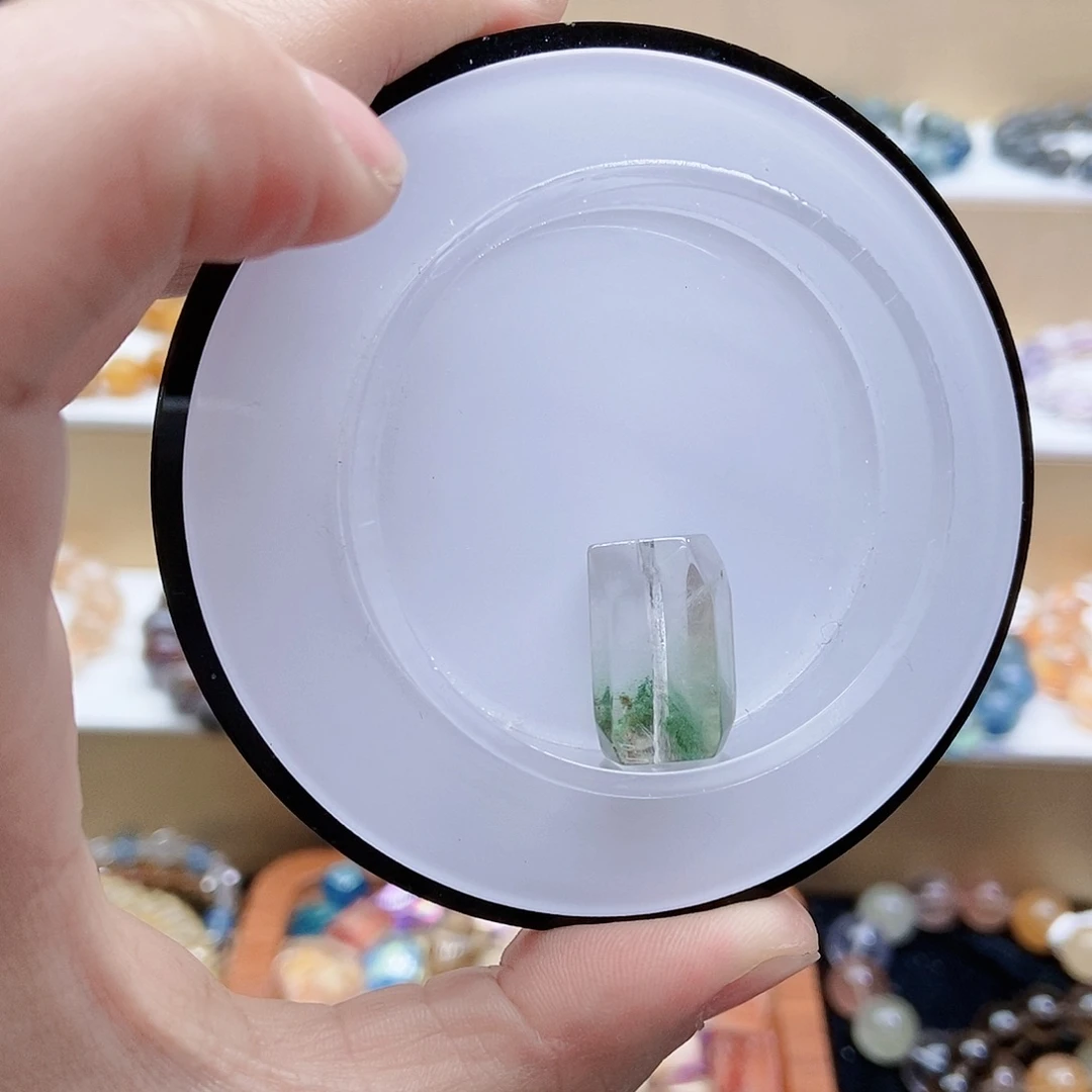水晶手串未镶嵌蜘****7绿幽灵
