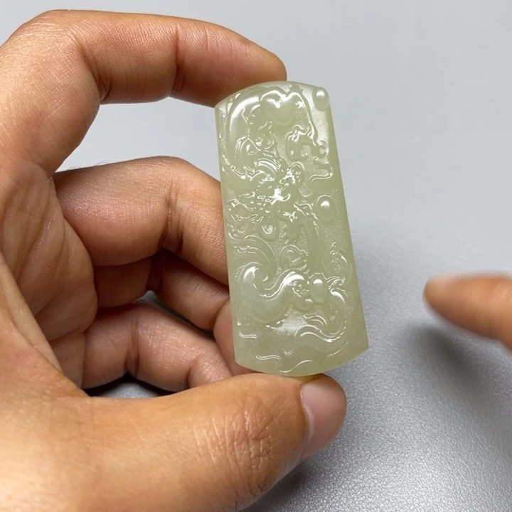 吊坠(不含链)未镶嵌和田玉战**族