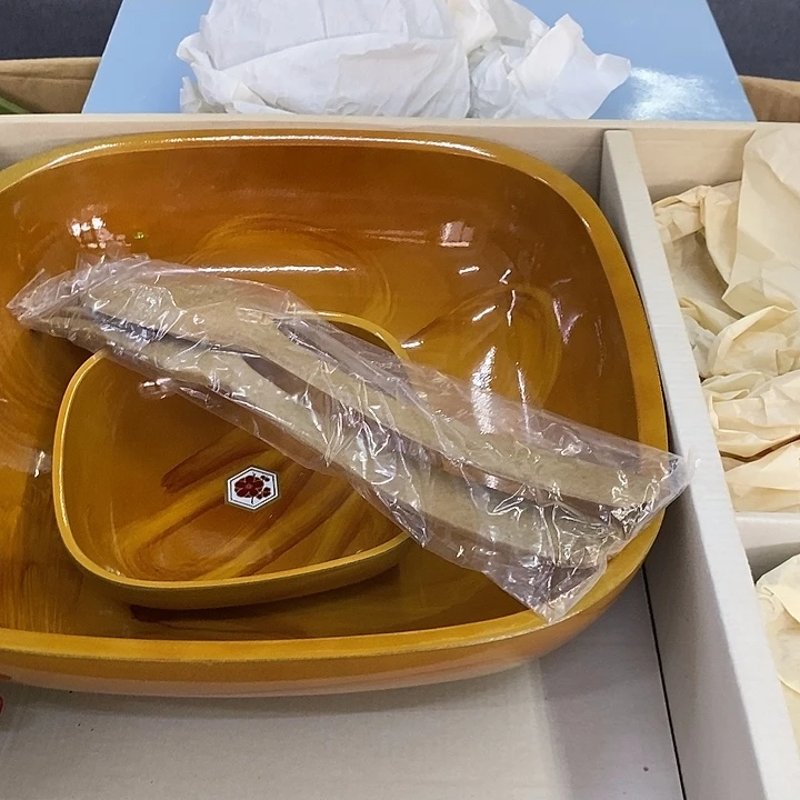 张***湾玲珑堂精品百货商行