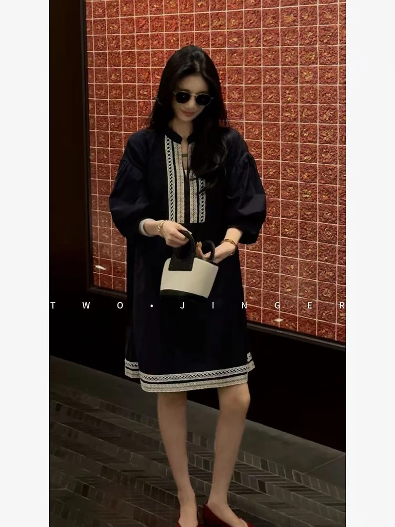 二静子 极简约静奢 『罗浮宫』独家定制！重工蕾丝连衣裙 CX95588