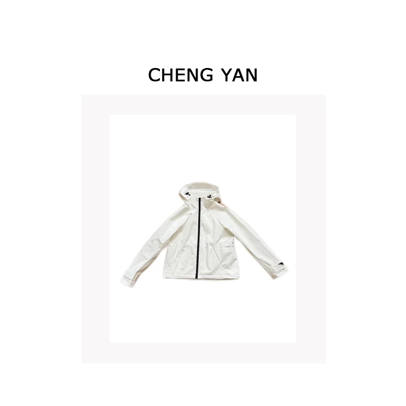 CHENGYAN帽款冲锋衣