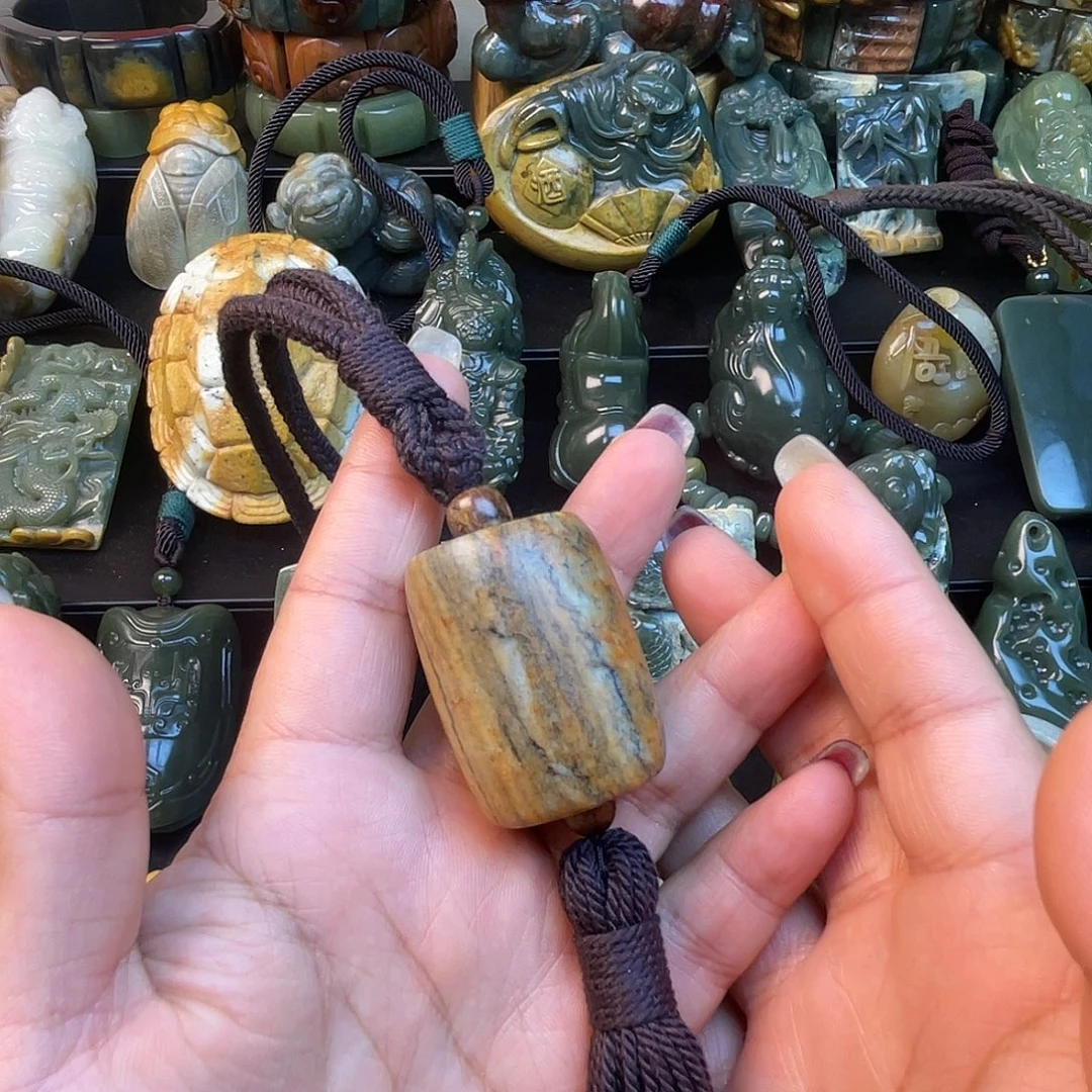 透闪石质玉未镶嵌手链