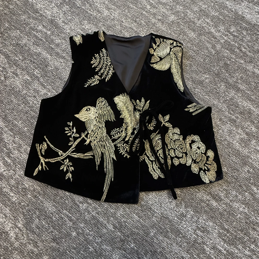 【菲凡】9903重工刺绣丝绒马夹小众独特外套