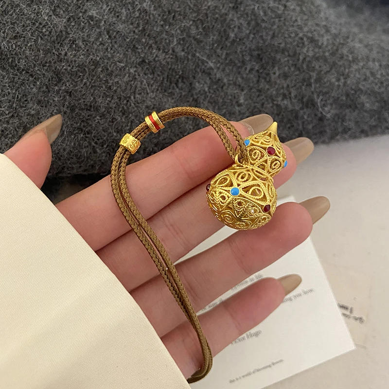 合金布艺吊坠 金色镂空葫芦吊坠