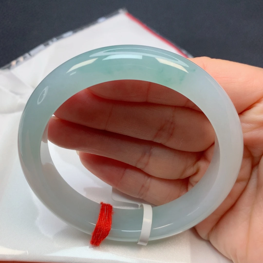 翡翠手镯未镶嵌57-58冰胶水半山水飘花