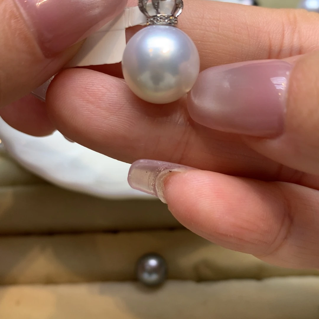颈饰未镶嵌海水珍珠
