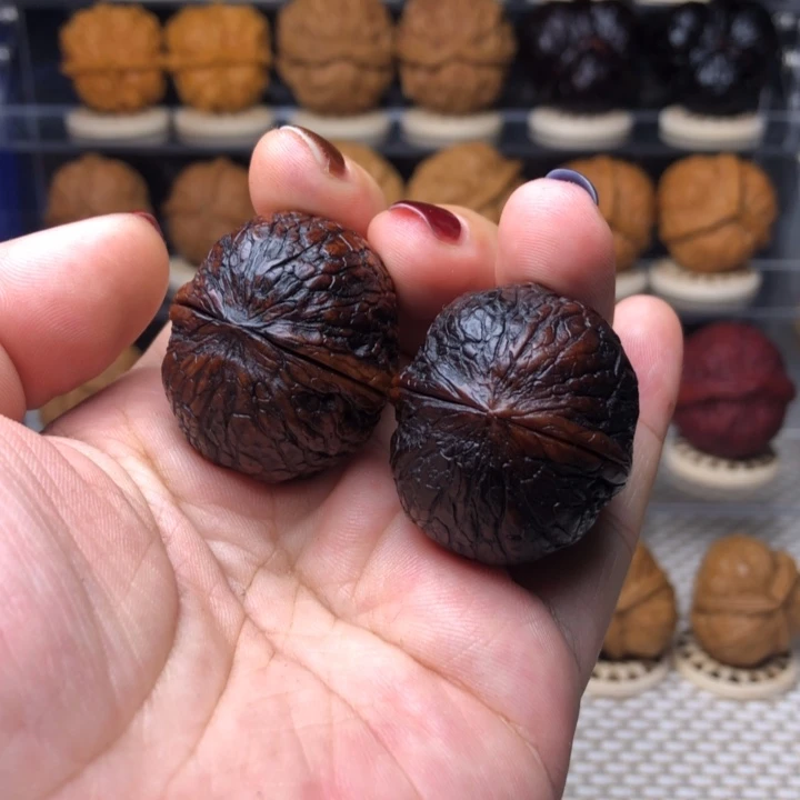 文玩核桃把件64魔丸33