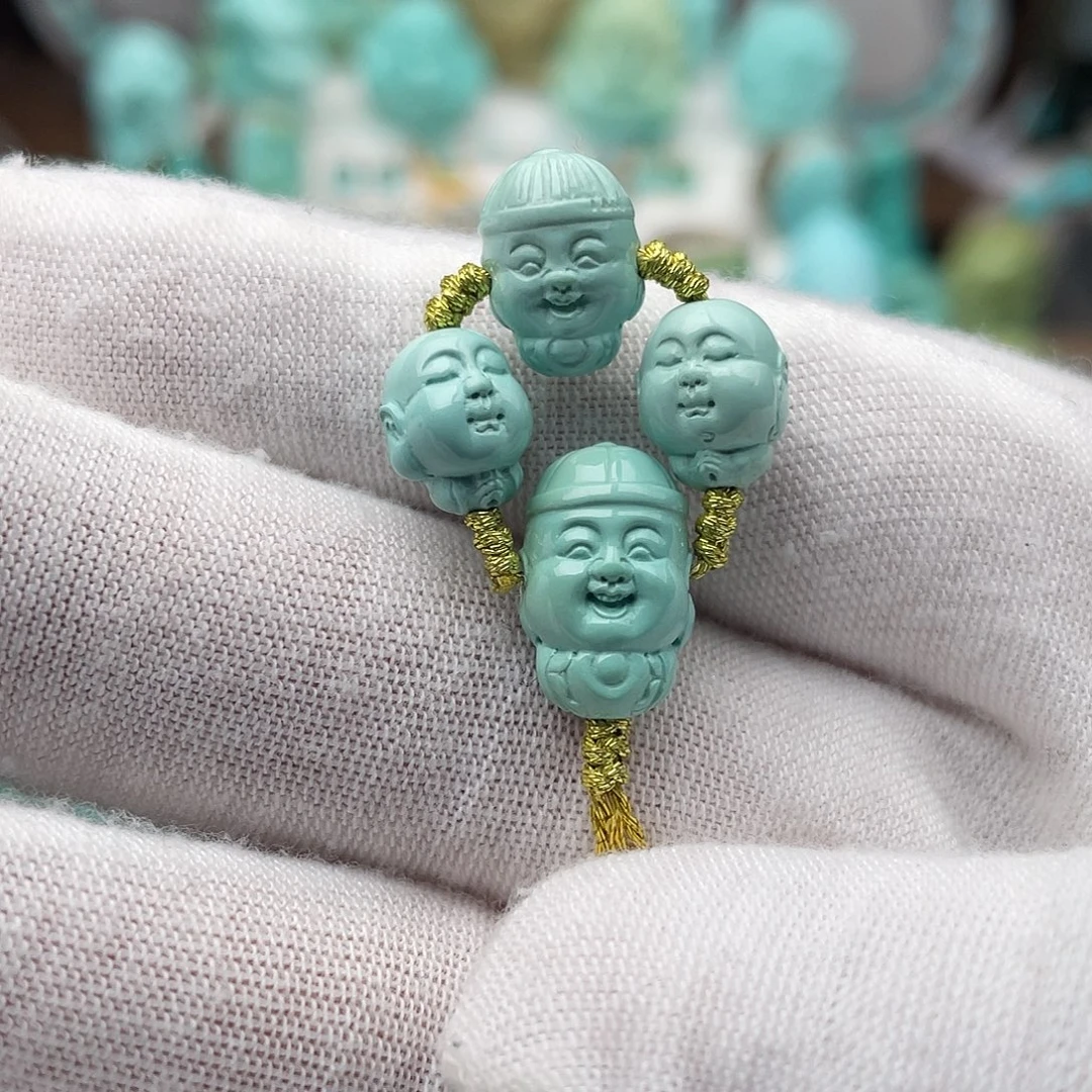 绿松石未镶嵌颈饰