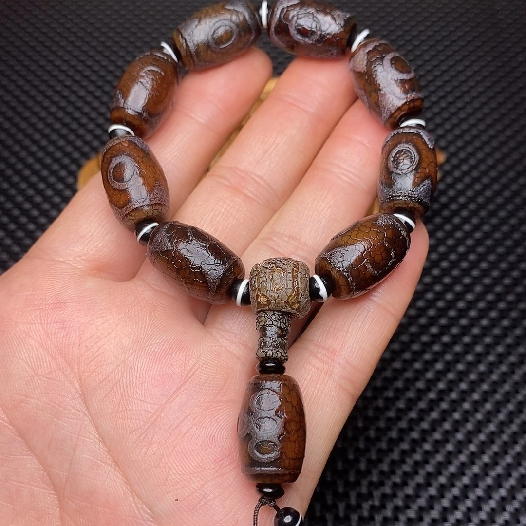 朝***一玛瑙/玉髓未镶嵌手链