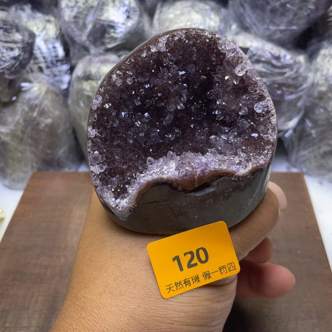 未镶嵌水晶大型摆件（非配饰）