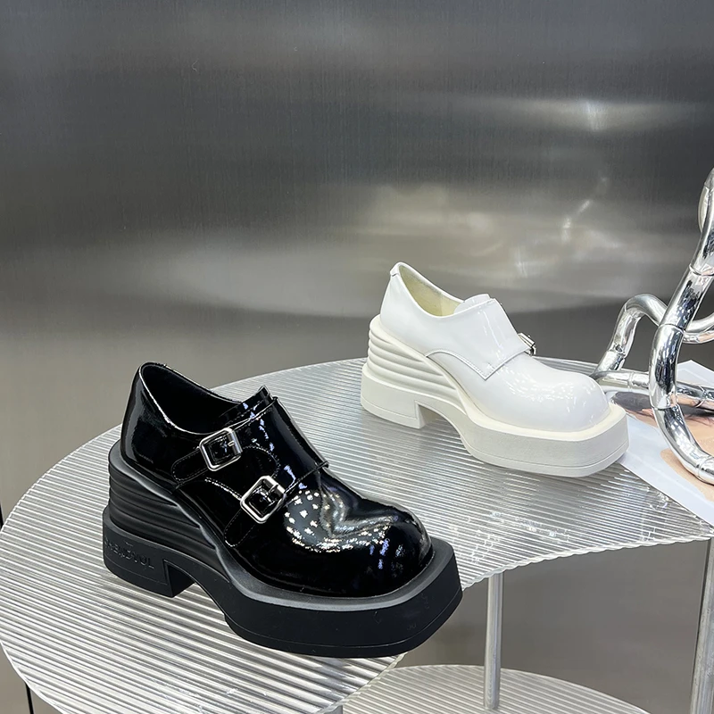 乐福鞋女英伦风2025年春季新款厚底小个子一脚蹬坡跟单鞋Q8026-10