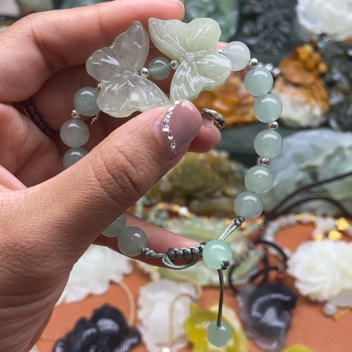 蛇纹石玉未镶嵌吊坠