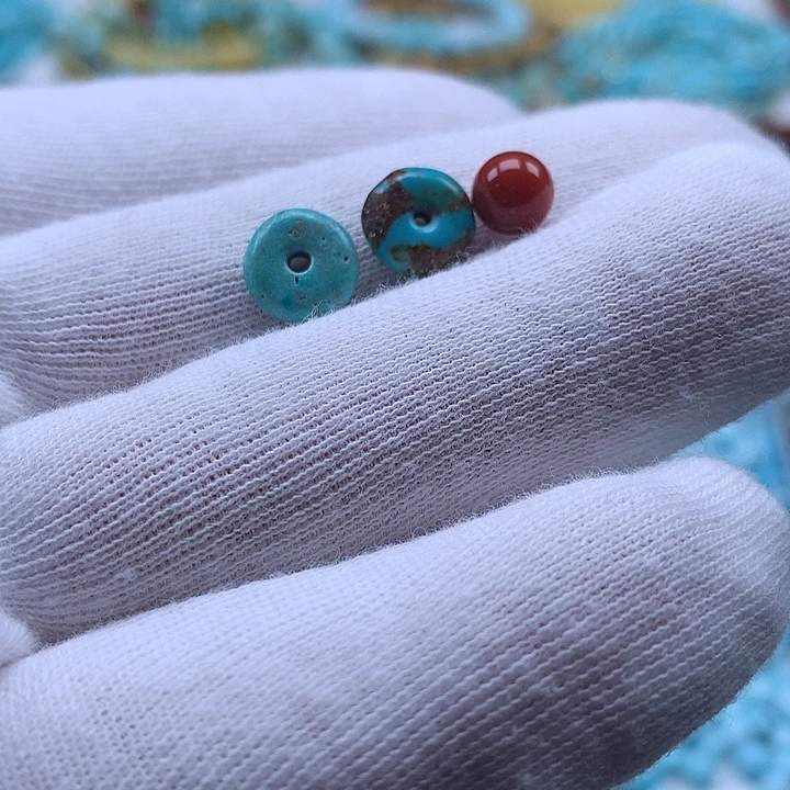 南红玛瑙未镶嵌珠宝奇石