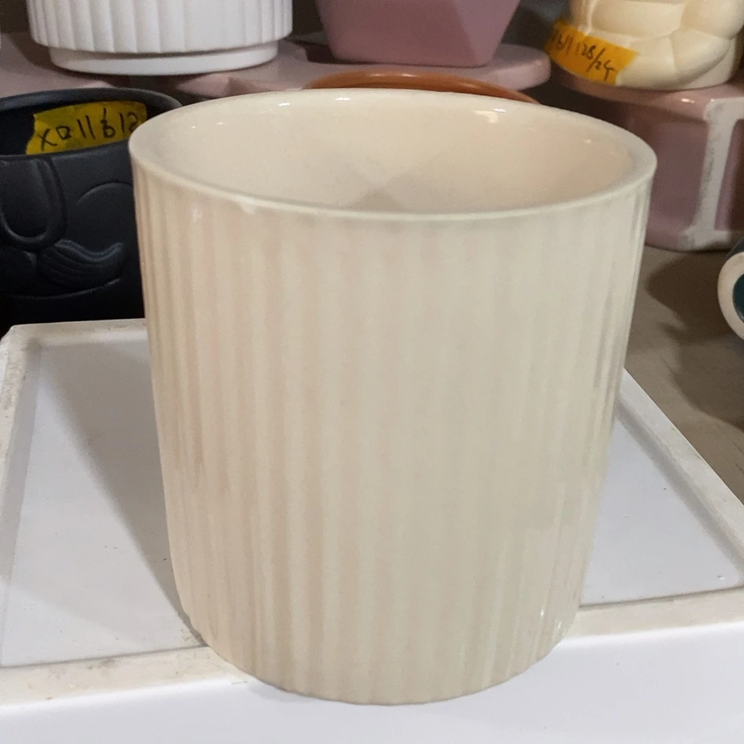 摆件陶盆有孔 瑕疵介意勿拍