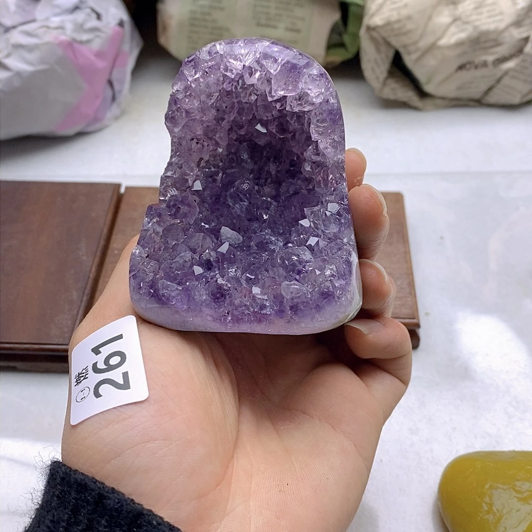 紫晶大型摆件（非配饰）未镶嵌