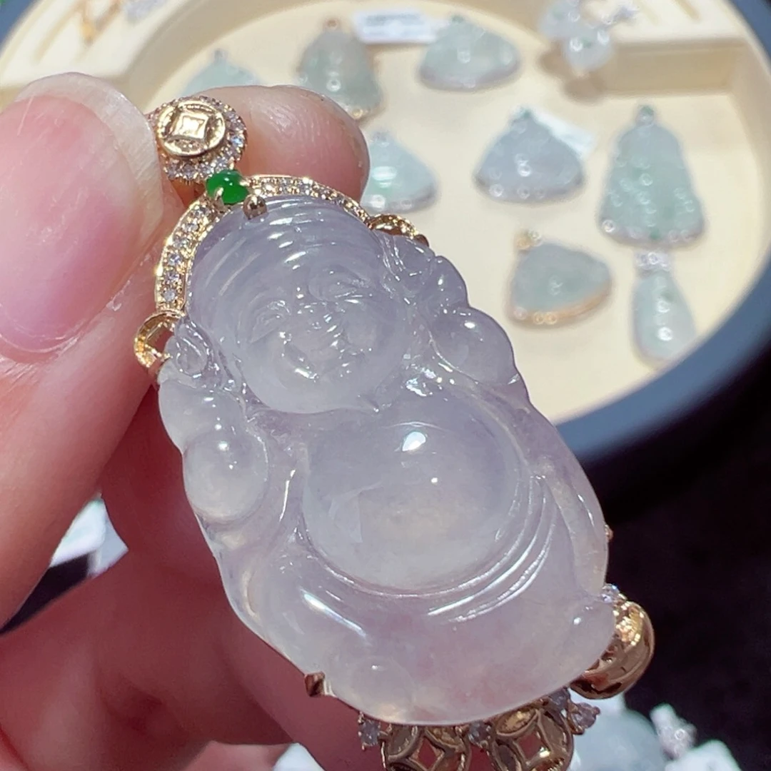 翡翠颈饰18K金镶嵌吊坠