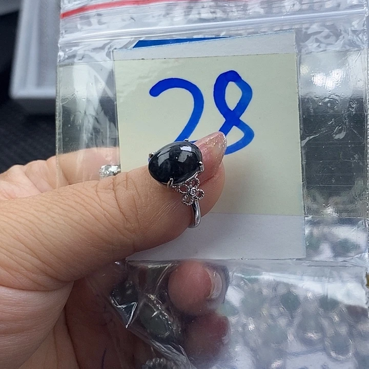 未镶嵌戒指翡翠缅甸