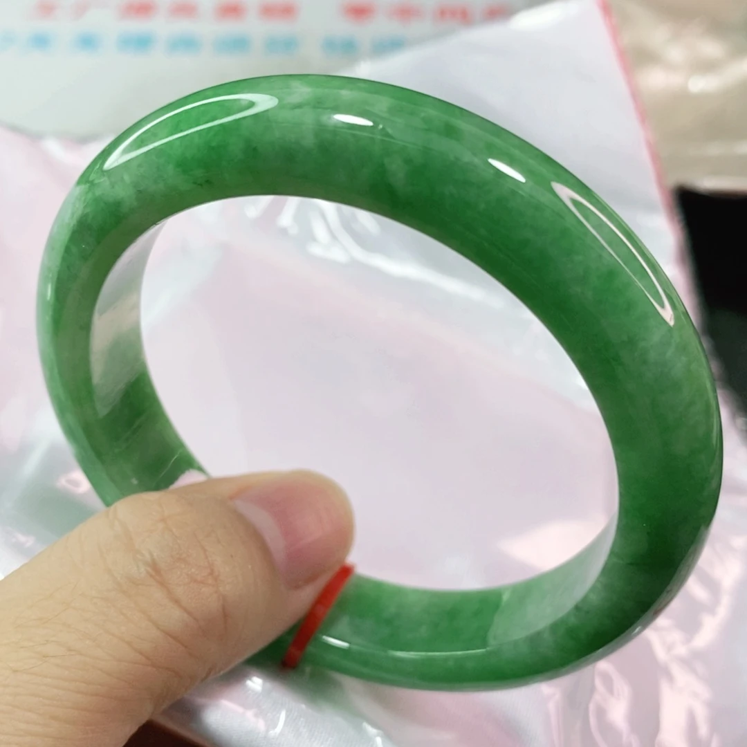 翡翠手镯未镶嵌5657圈口捡漏性价比高物美价廉