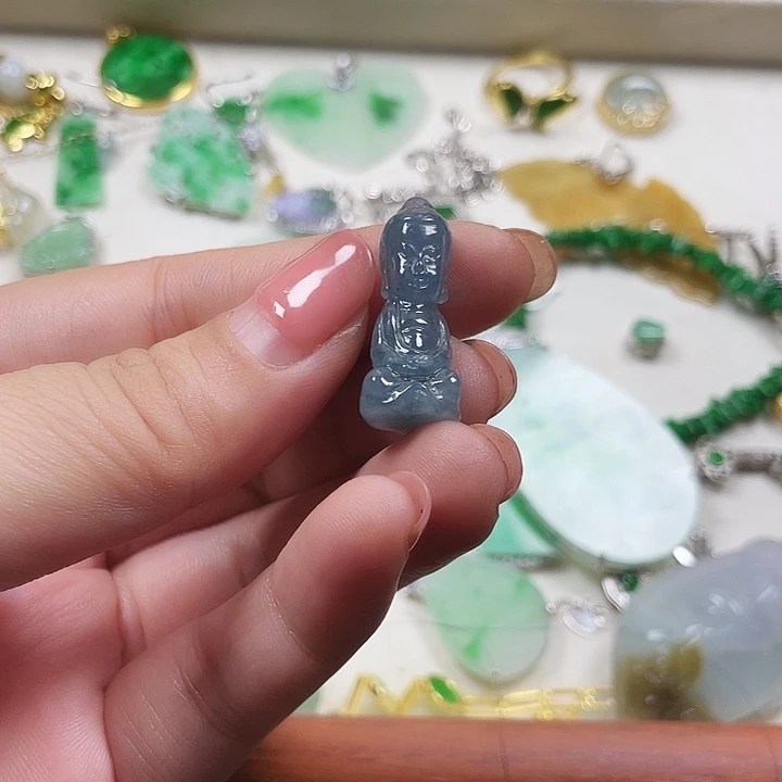 翡翠未镶嵌颈饰天然翡翠