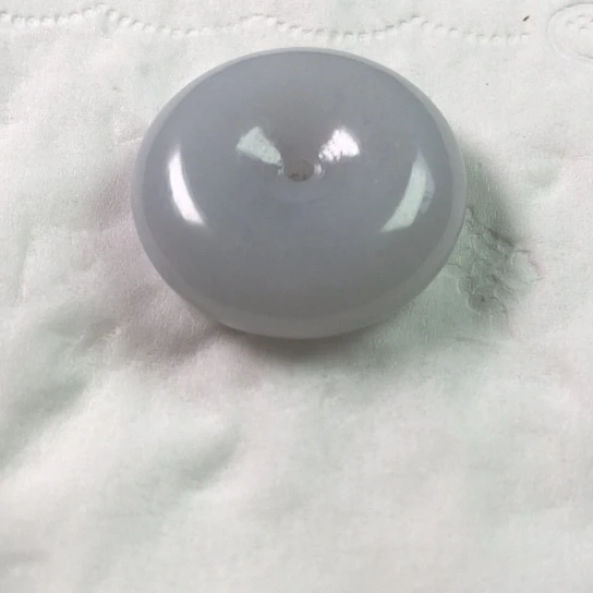 翡翠未镶嵌颈饰吊坠
