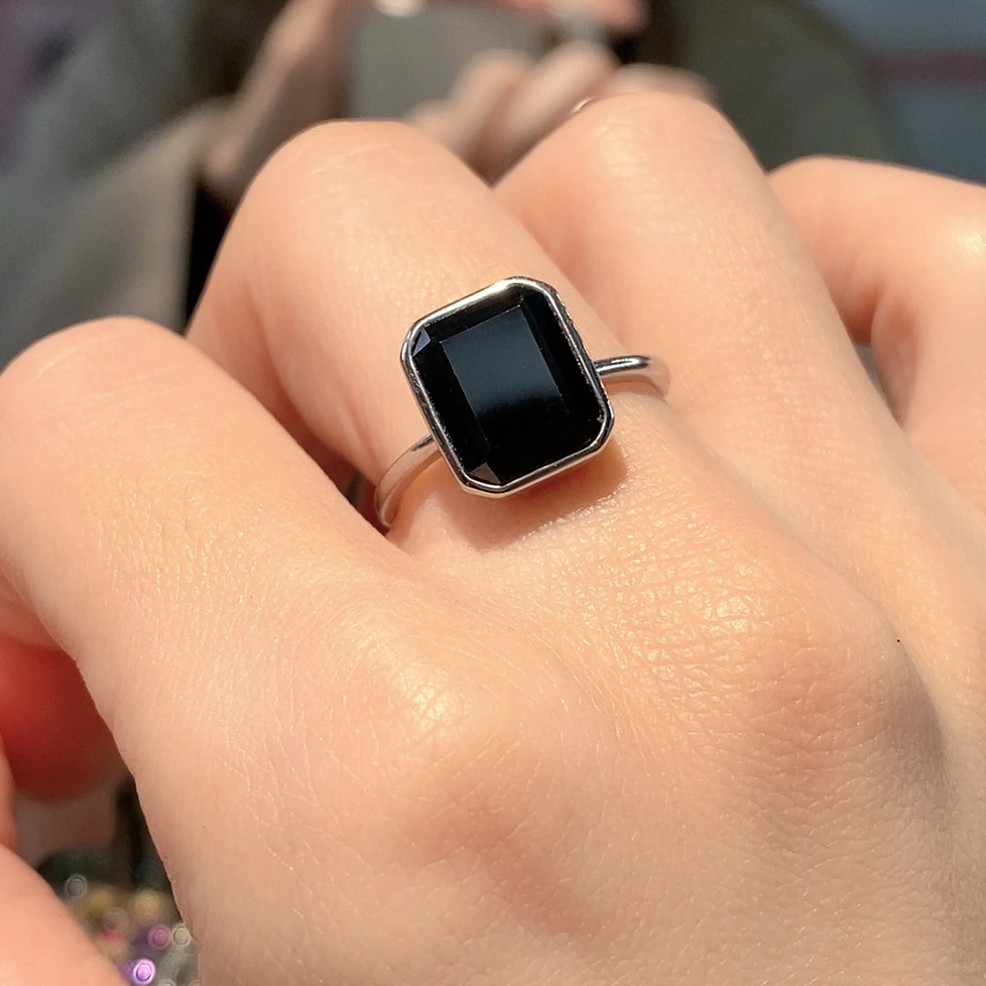 戒指蓝宝石银S925镶嵌天然蓝宝石