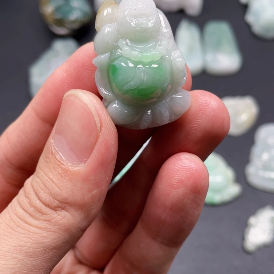 翡翠未镶嵌颈饰缘***空翡翠挂件