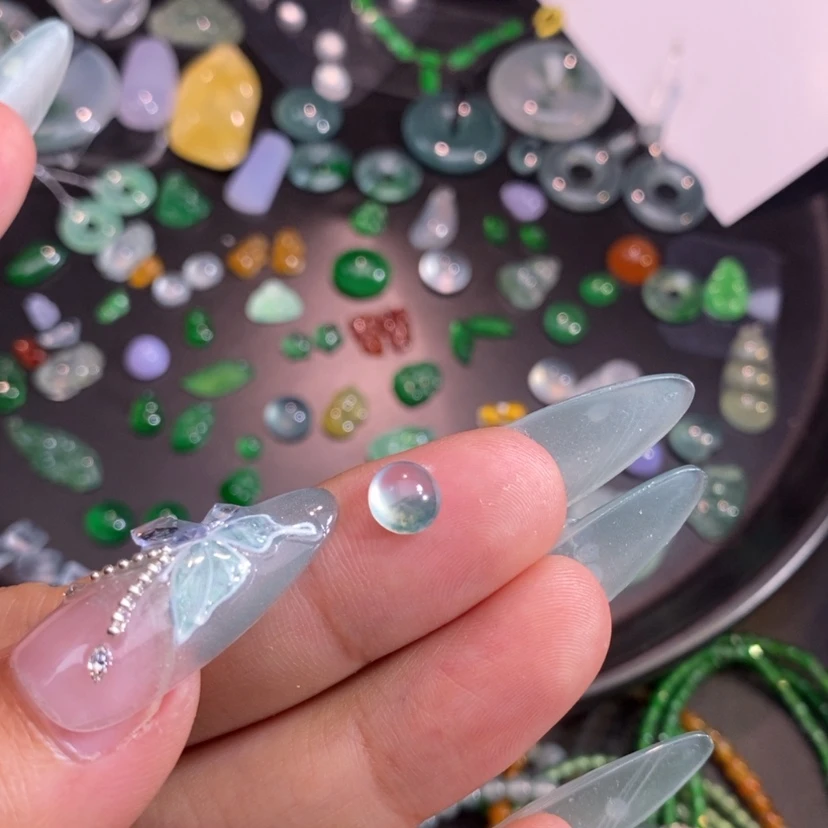 【闪购商品】翡翠挂件未镶嵌蛋