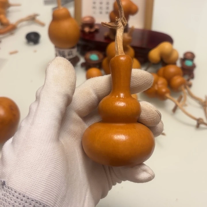 朕***子天然手捻老皮葫芦