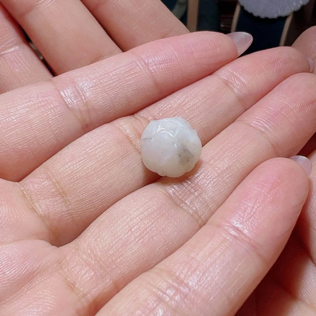 简***装和田玉未镶嵌颈饰