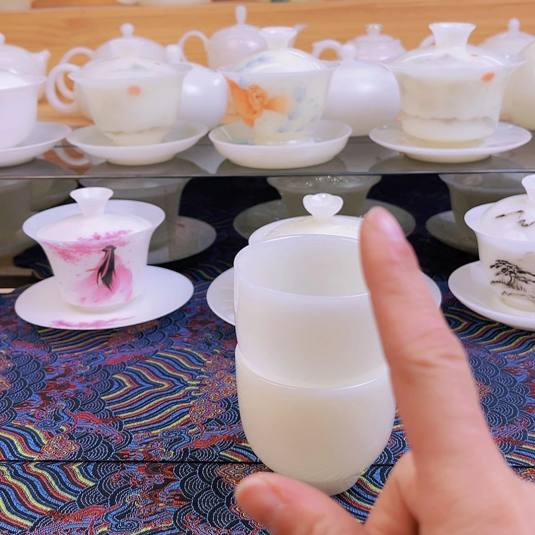 盖碗瓷淡**生高档翡翠玉瓷主人杯2个