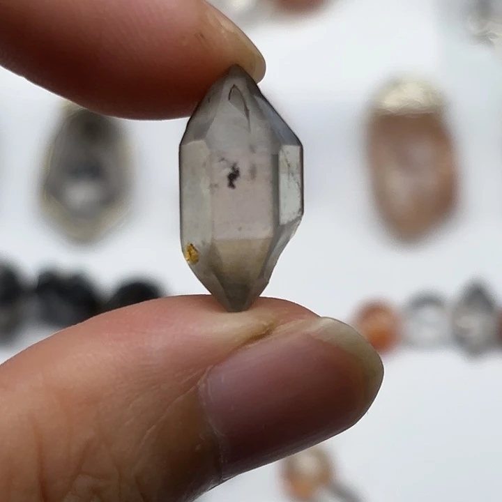 水晶未镶嵌颈饰闪灵钻21mm