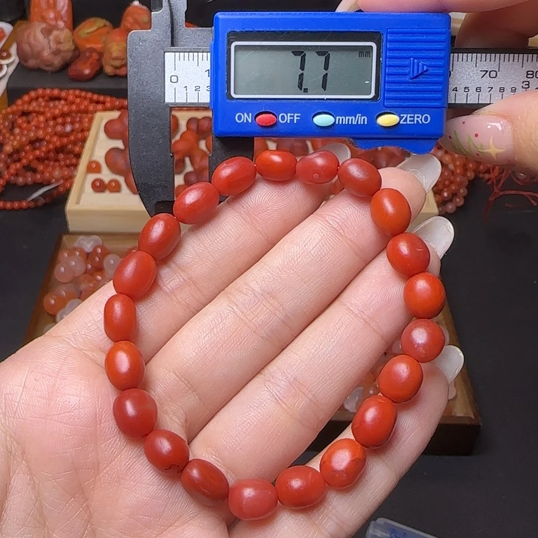 南红玛瑙未镶嵌颈饰