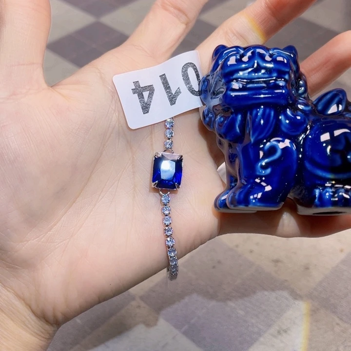 瓷片哈哈哈哈哈哈哈哈哈