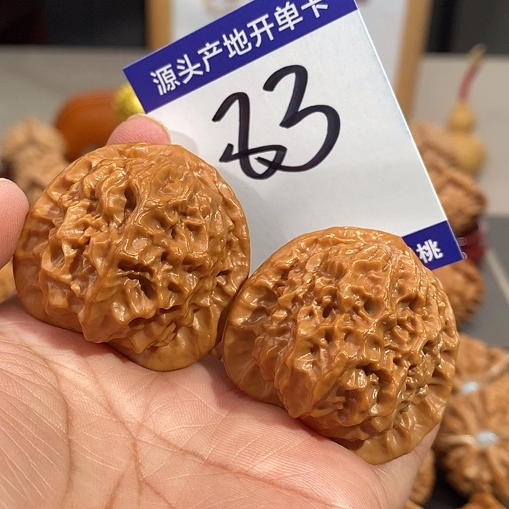 文玩核桃把件40瓷娃娃83号