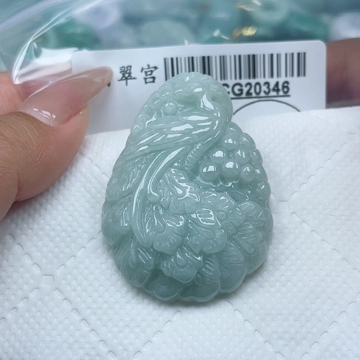 翡翠未镶嵌吊坠(不含链)