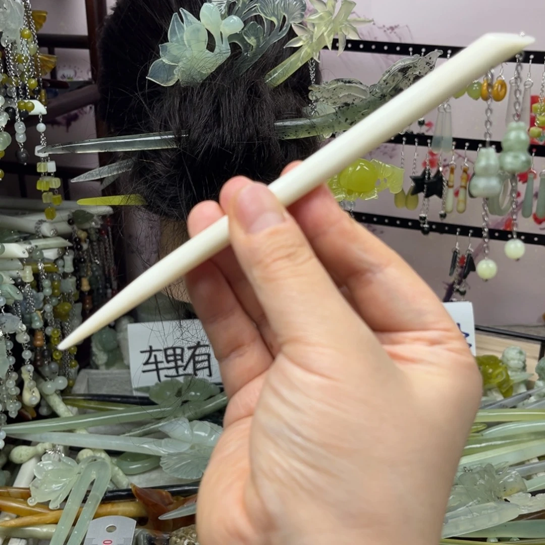 岫玉未镶嵌发饰长度18厘米左右