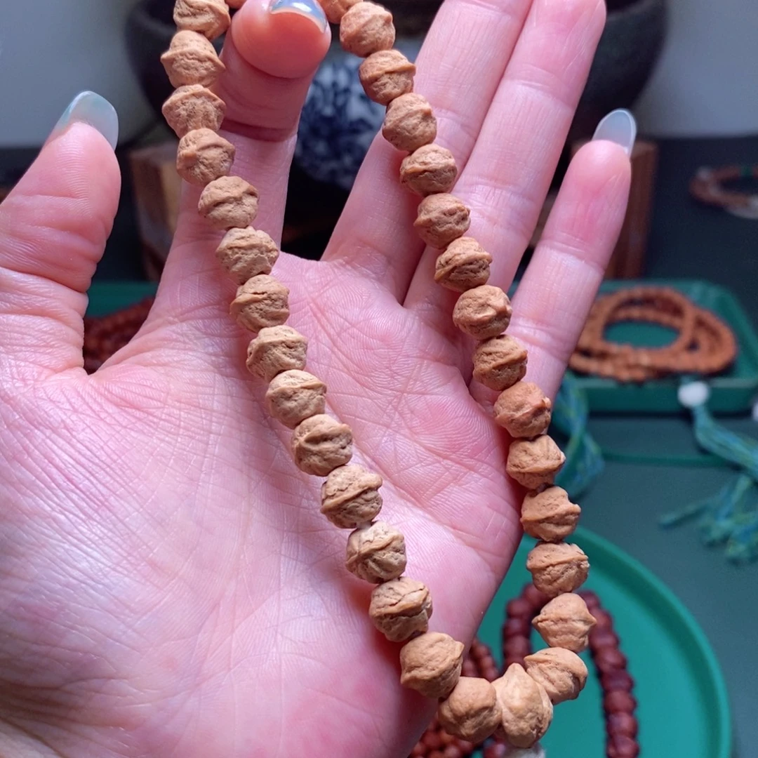 吊坠柏香籽/百香籽178.8横打9➕