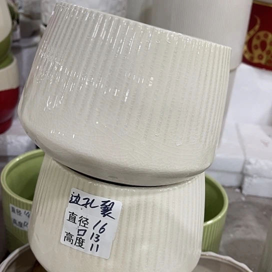 多肉绿植陶瓷花盆9.9包邮，有孔
