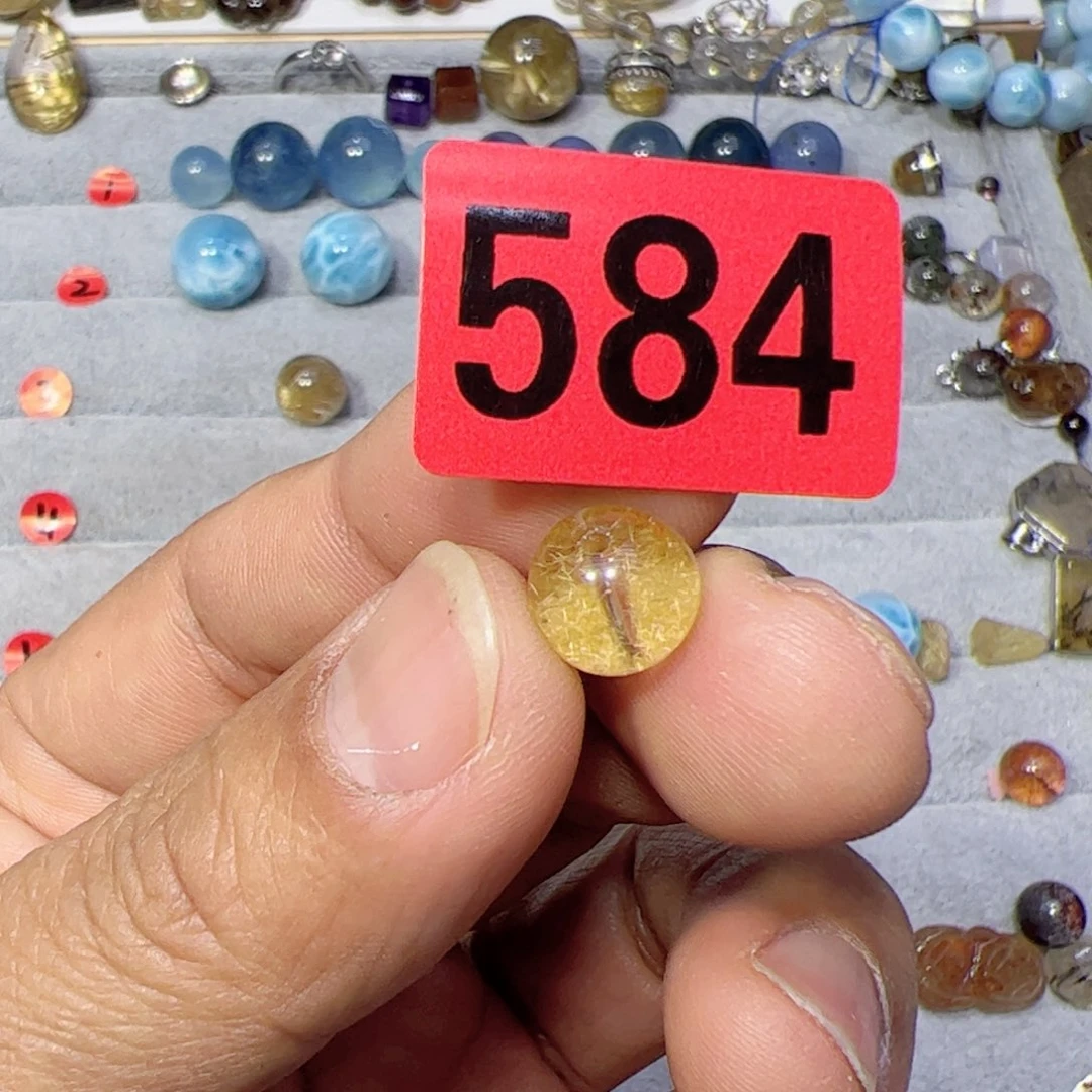 水晶颈饰未镶嵌英**爽天然水晶