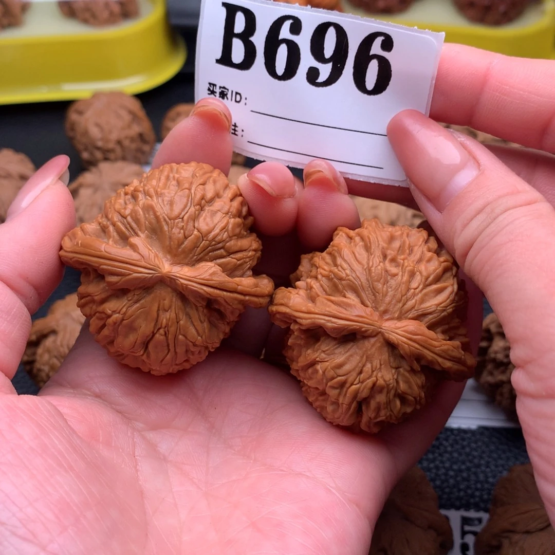 吊坠文玩核桃白狮696链接43尺