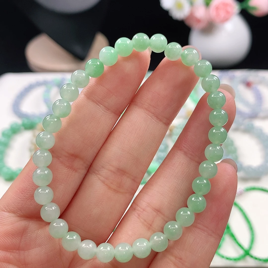 翡翠未镶嵌手链5.6mm