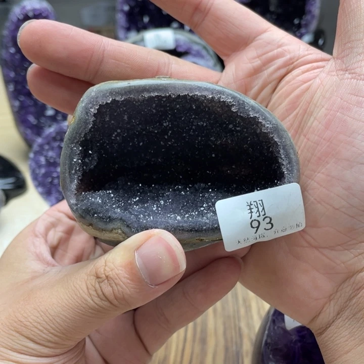 未镶嵌大型摆件（非配饰）紫晶默