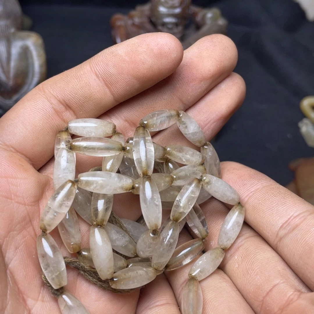 和田玉（糖玉）未镶嵌挂件扬****?