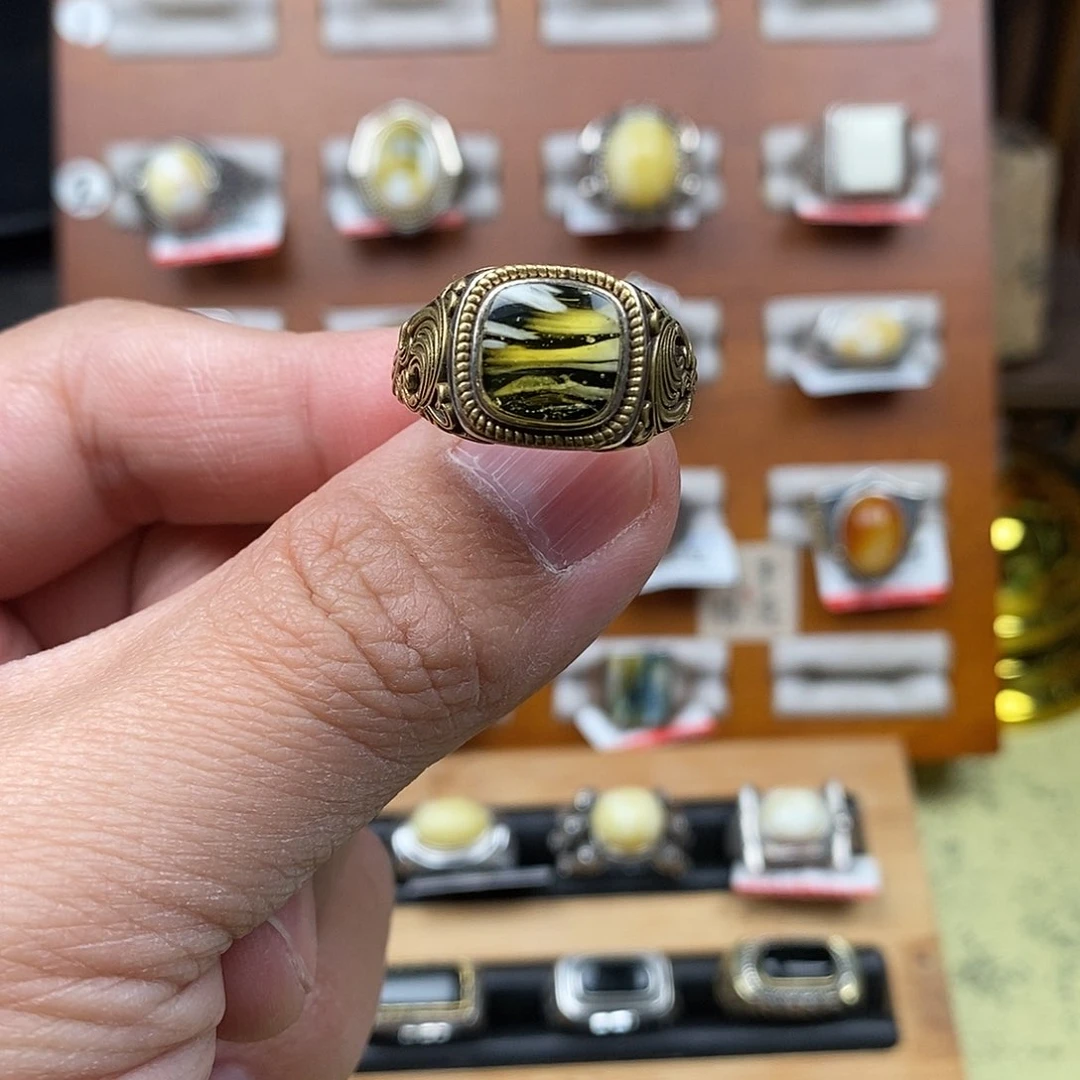 琥珀戒指银S925镶嵌蜜蜡